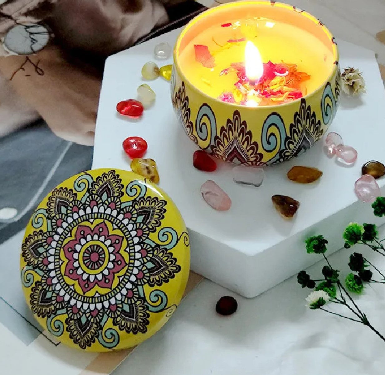 Handmade Scented Candle Smokeless - Mandala Hippie Flowers Petals Theme