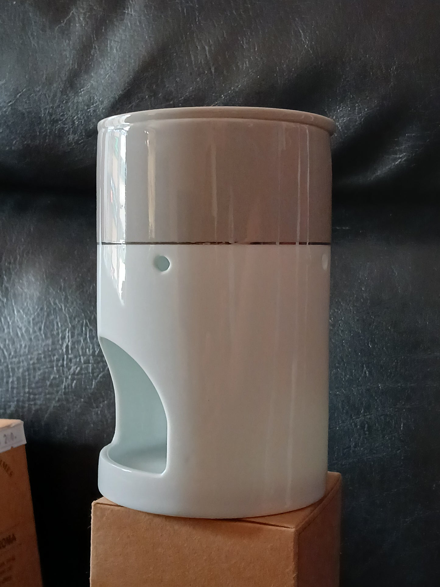 Ceramic Tealight Aromatherapy Oil Burner