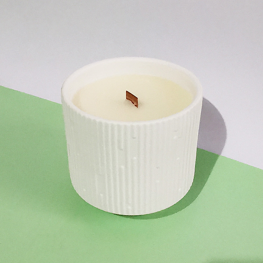 DELUXE Scented Candle (White Jasmine & Mint)